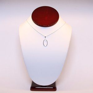 Oval Shaped Pendant Dimond-Cut Rope Chain